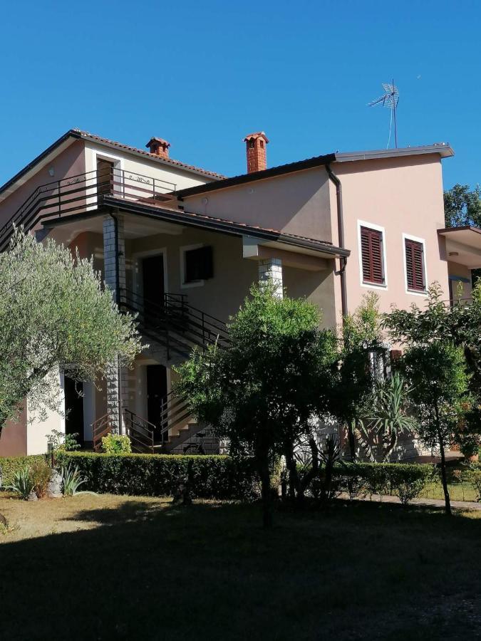 Sveti Ivan  Ester Apartments מראה חיצוני תמונה